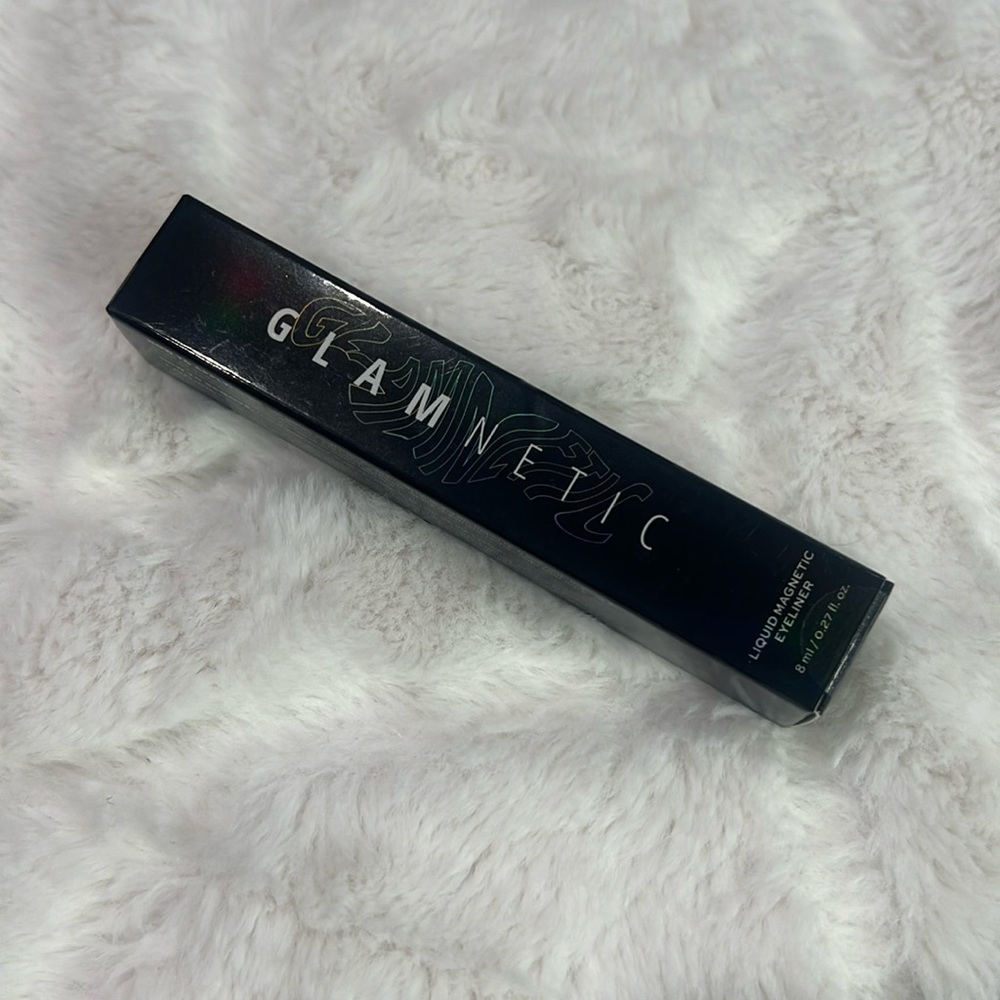 GLAMNETIC Liquid Magnetic Eyeliner